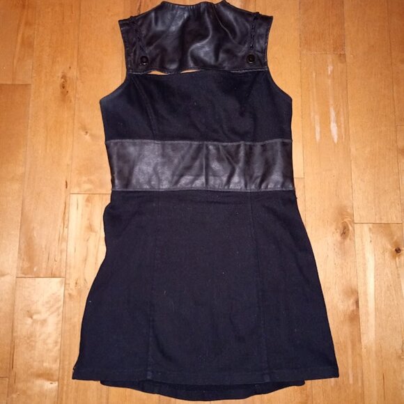 Lip Service cyber dress - Picture 3 of 3
